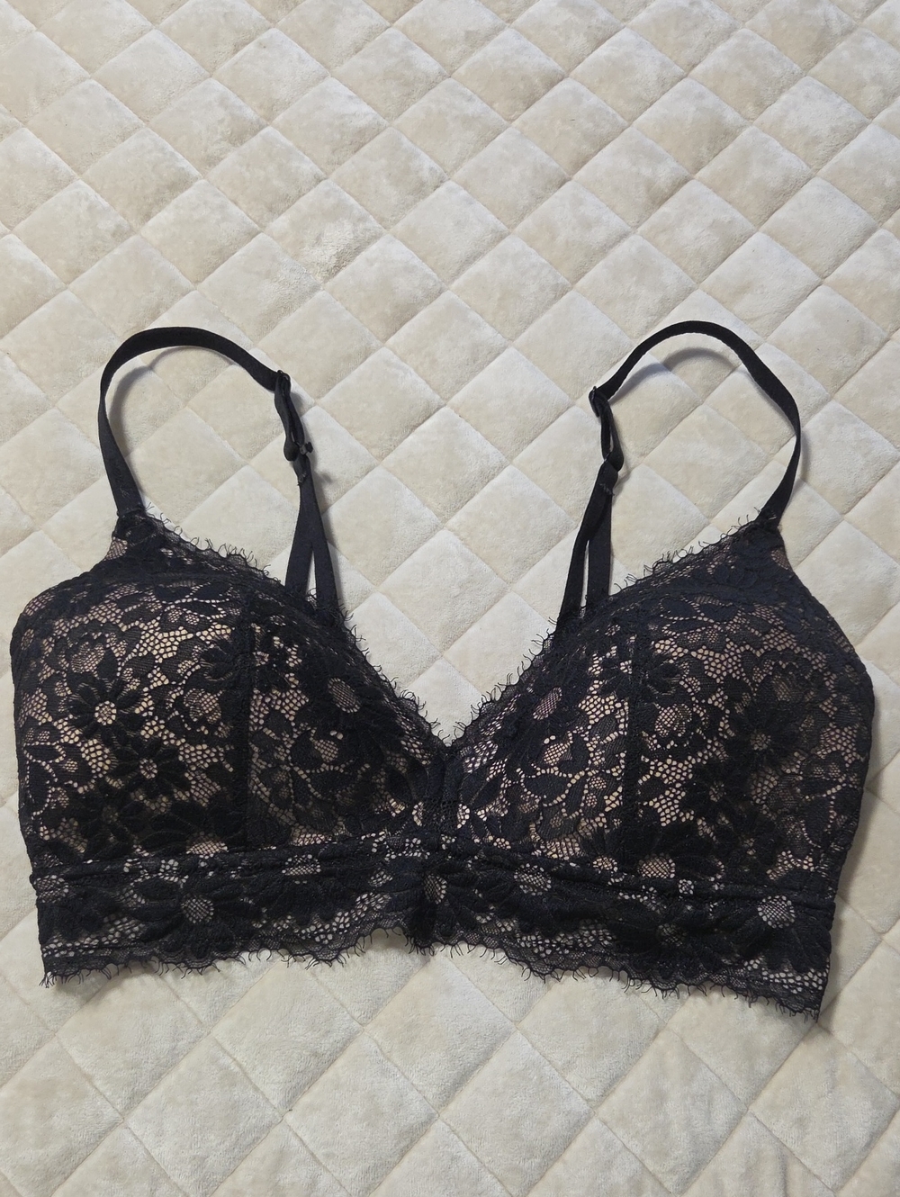 Aerie Black Lace Bralette with Nude Lining No Wire